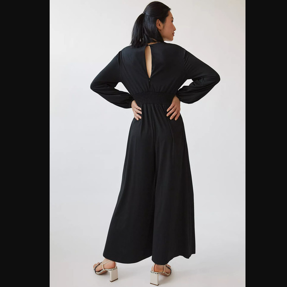 Anthropologie Hutch Wide-Leg V-Neck Jumpsuit - New Medium - Picture 4 of 5